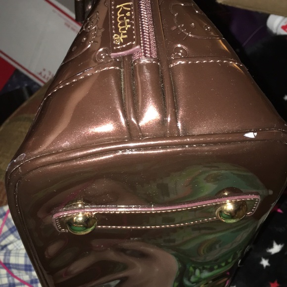 Loungefly Hello Kitty Embossed Brown Purse EUC - Picture 5 of 7